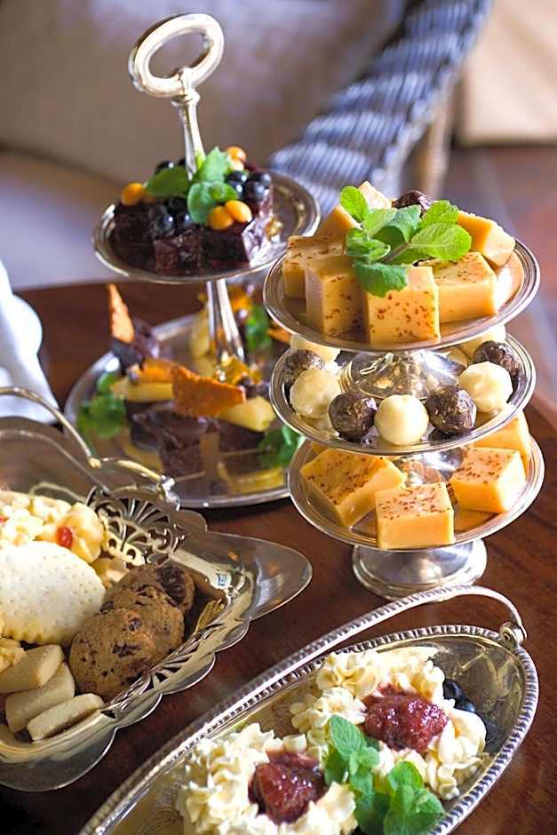 Hunters Country House