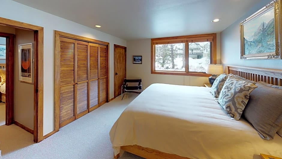 Vail Residences at Cascade Village, a Destination by Hyatt Residence