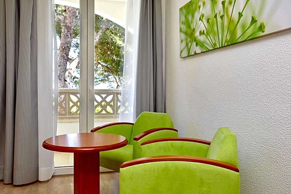 Universal Hotel Laguna