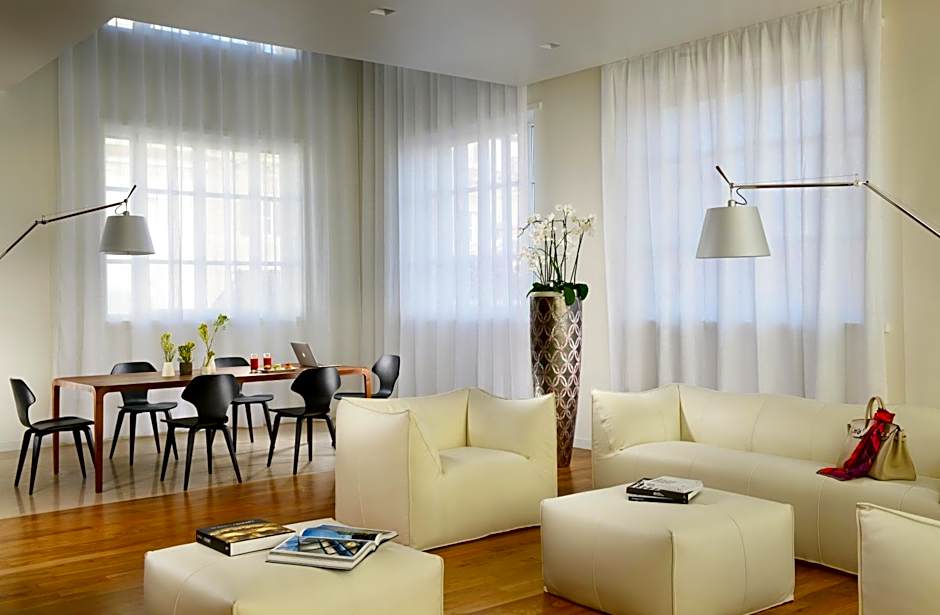 Palazzo Montemartini Rome, A Radisson Collection Hotel