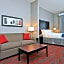 Holiday Inn Express & Suites Utica