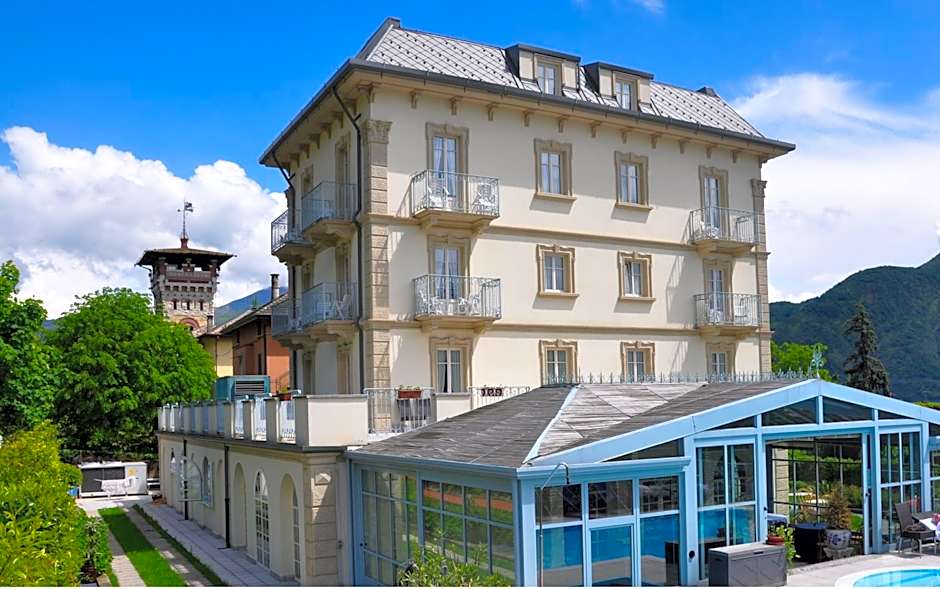 Hotel Lario