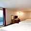 HOTEL52