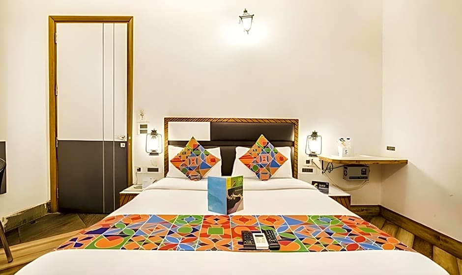 FabHotel Infinity Nest Sushant Lok