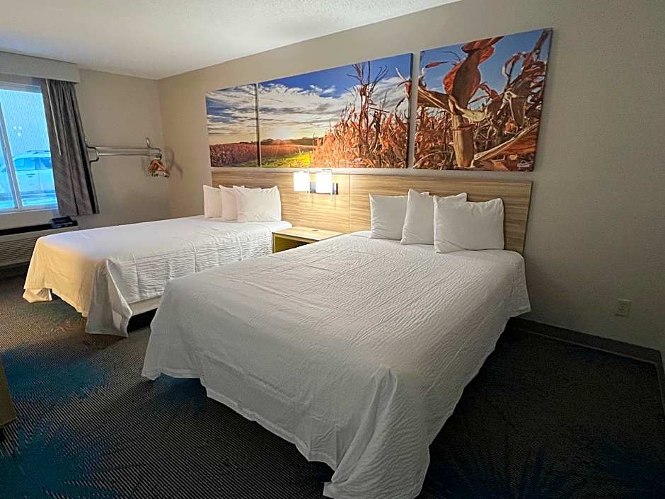 Days Inn by Wyndham Jamestown