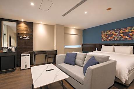 Large Double Room with Bath