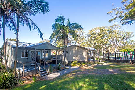 Standard Two-Bedroom Villa with Waterview