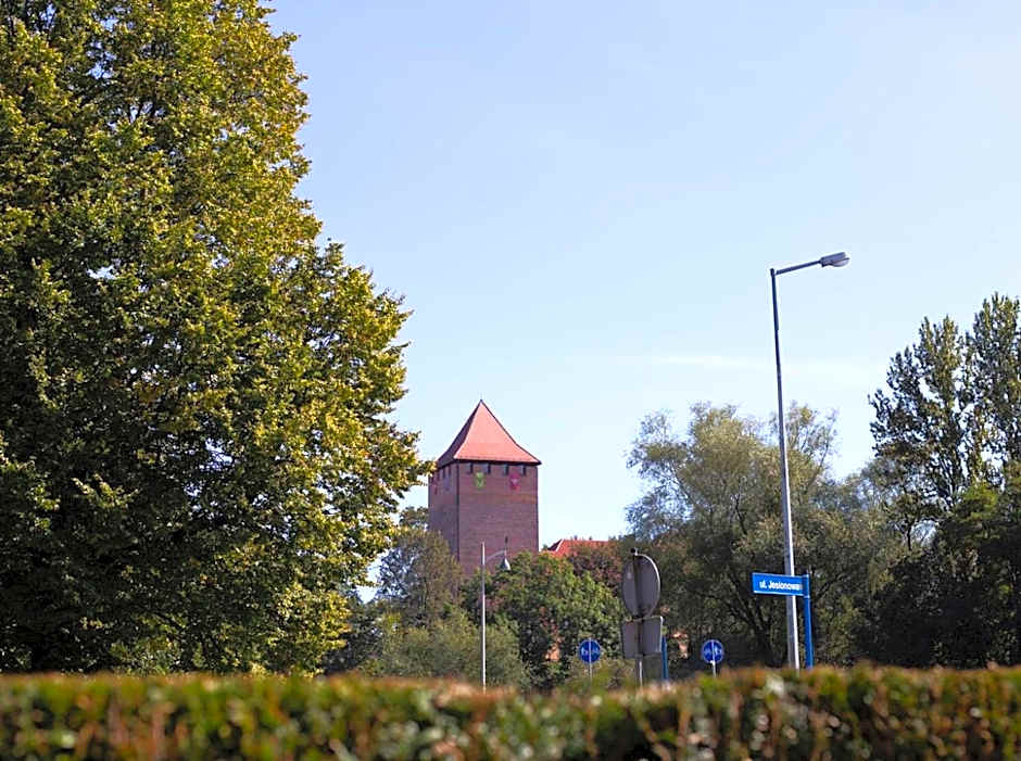 Apartment Quiet Street 11, 3E