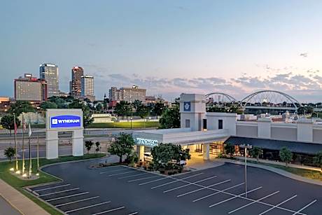 Wyndham Riverfront Little Rock