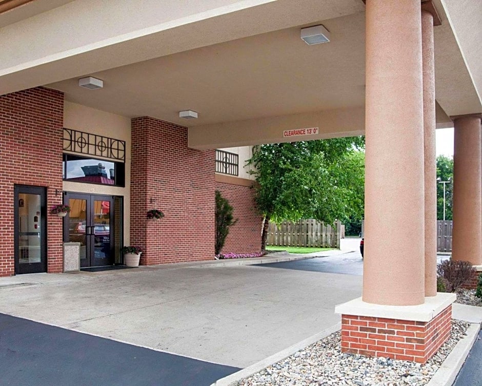Quality Inn & Suites Niles