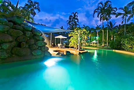 Nimrod Resort Apartments