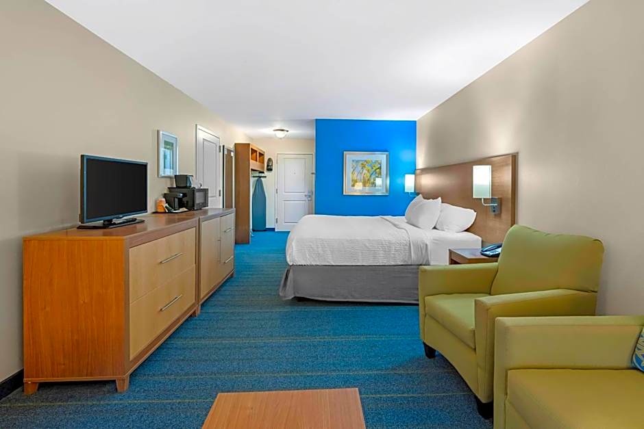 Sleep Inn & Suites Altoona North