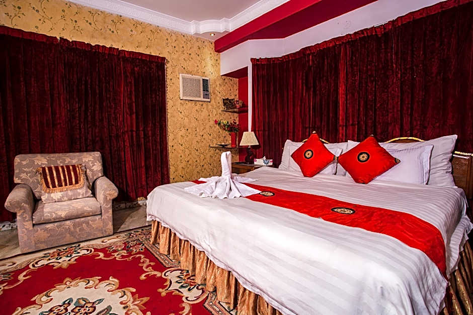 Babylon Hotel & Serviced Apartment