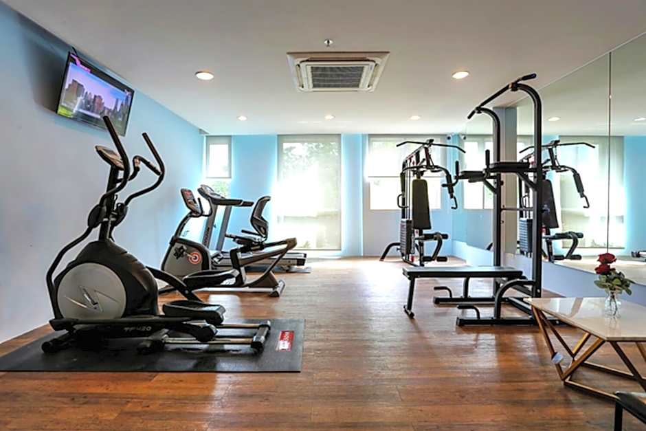 Crystal Suites Suvarnbhumi Airport