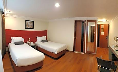 Single Room - Non-Smoking