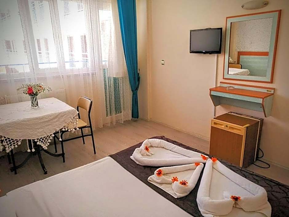 Uyum Hotel