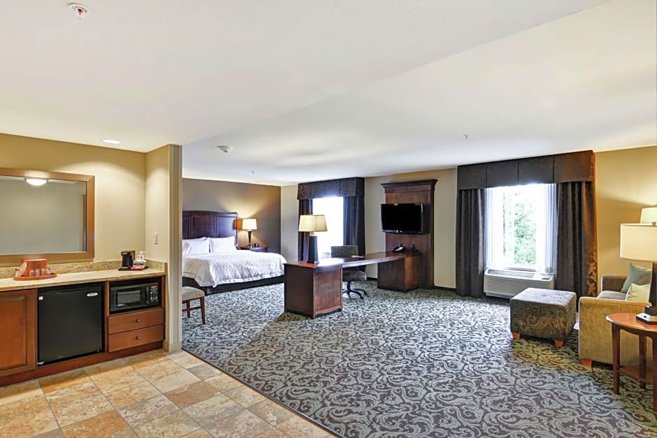 Hampton Inn By Hilton and Suites New Hartford/Utica