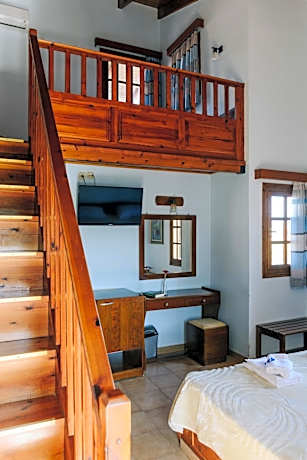 Triple Room - Split Level