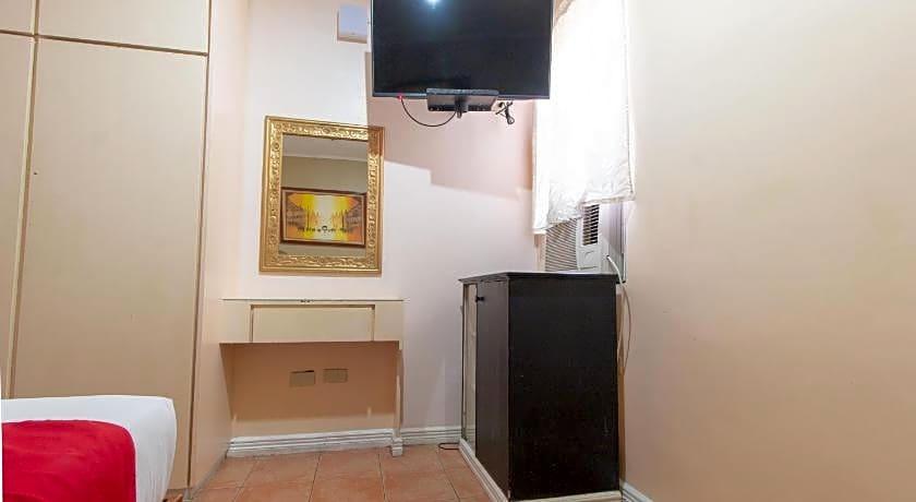 RedDoorz @ Downtown Tacloban