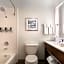 Four Points By Sheraton Hotel & Suites San Francisco Airport
