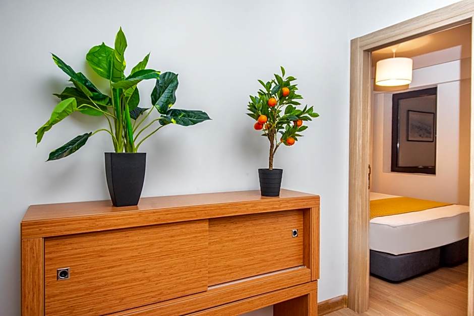 Orbi Palace Hotel Official