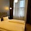 Motel Blue Messe