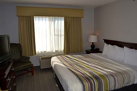 King Bed-Accessible-Rollin Shower-Non Smoking