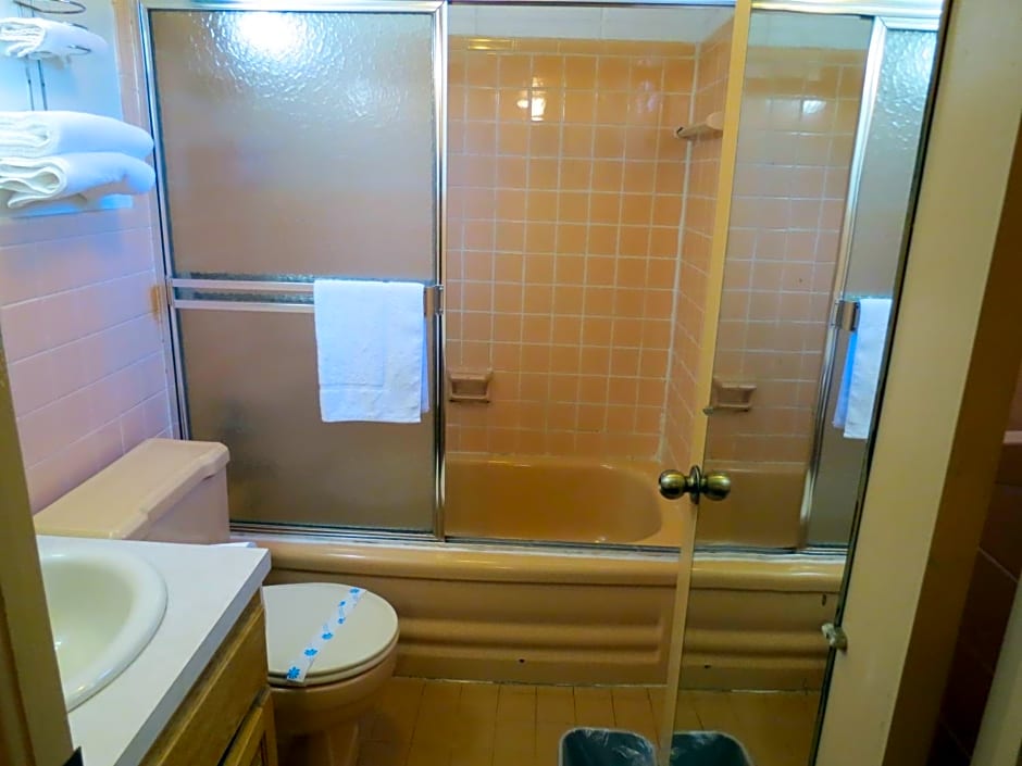 Boone trail inn