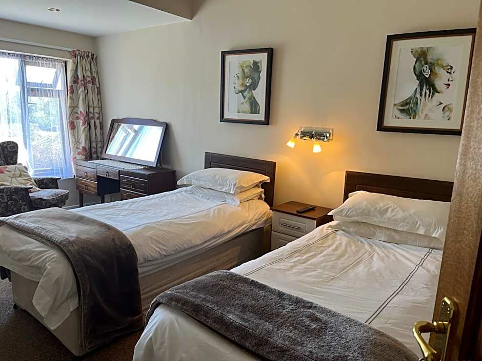 Palmgrove Bed & Breakfast