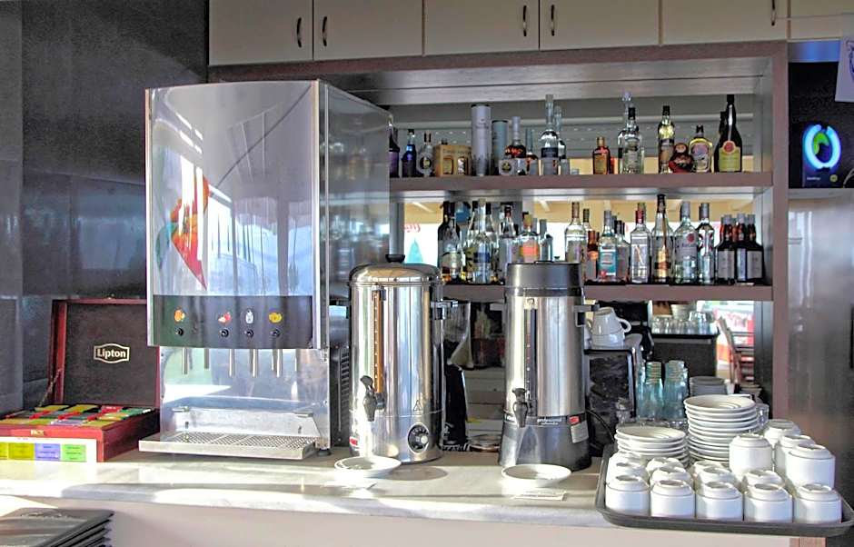 Renieris Hotel