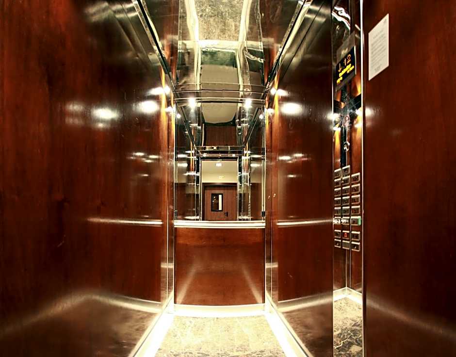 Monte Carlo Palace Suites