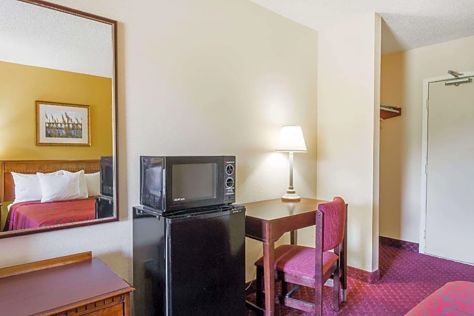 Days Inn by Wyndham Tappahannock