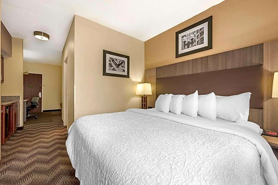 Quality Suites