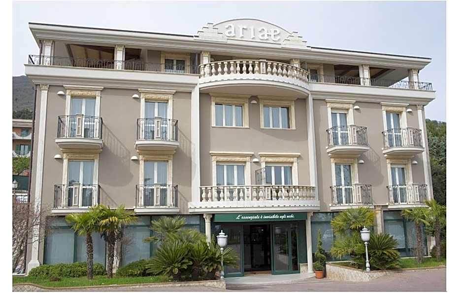 Ariae Dépendance - Alihotels