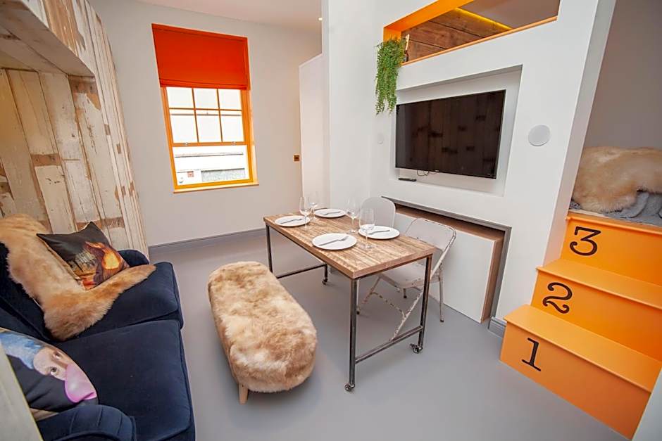 Higgihaus Aparthotel, Clare Street