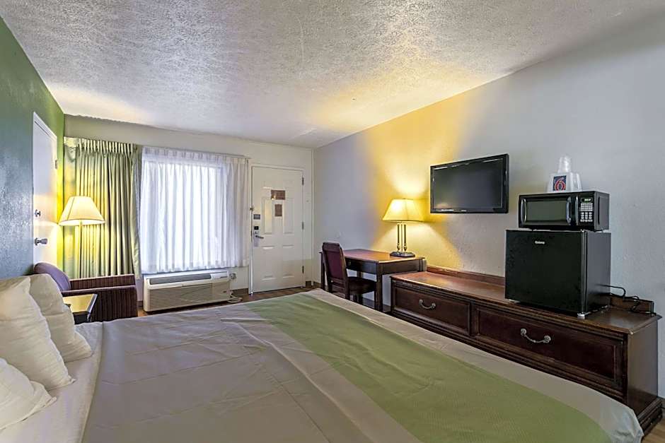 Americas Best Value Inn Edgewood