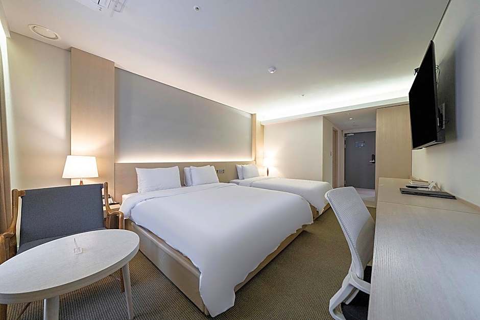 Wonju City Hotel HYEOKSIN
