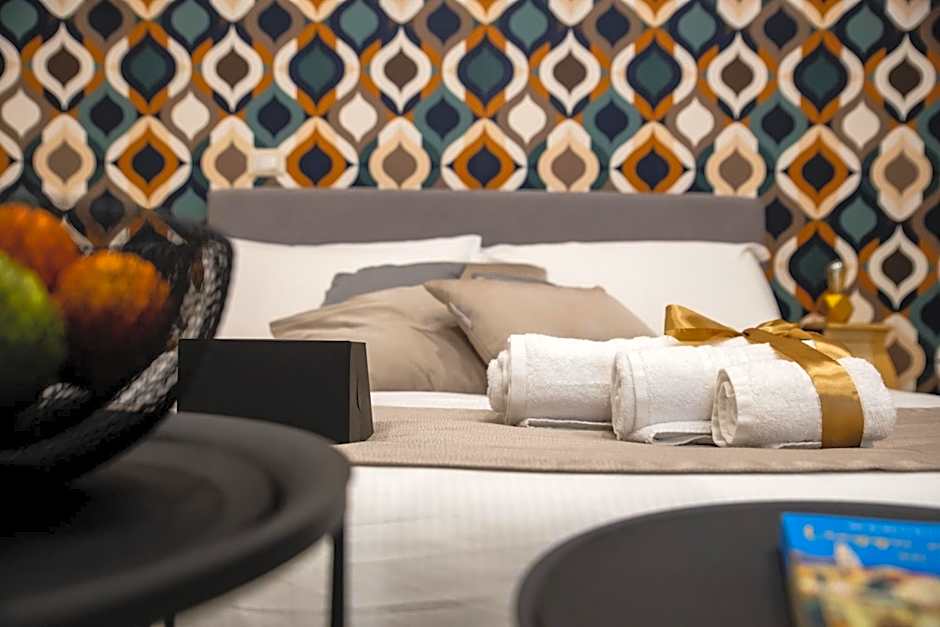 Geometric Art Home