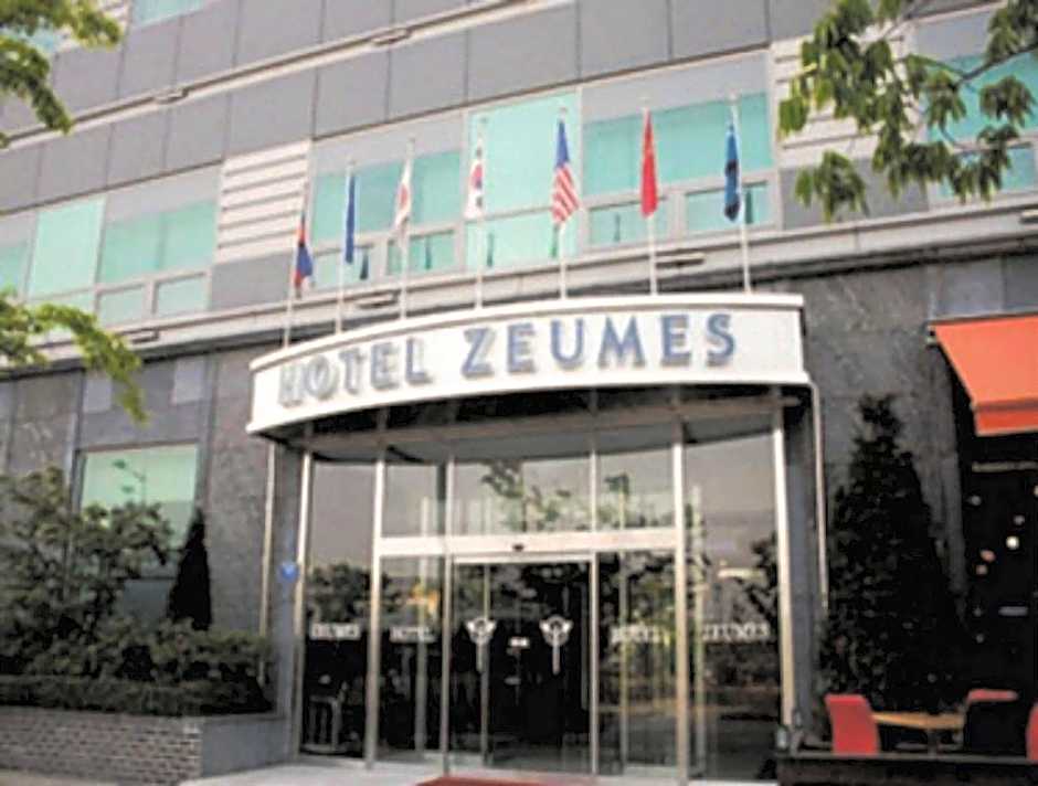 Incheon Airport Hotel Zeumes