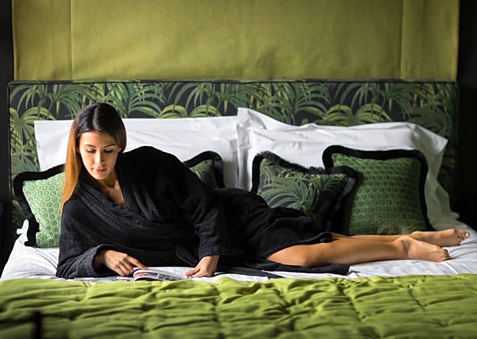 Velona's Jungle Luxury Suites