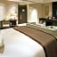Howard Johnson IFC Plaza Ningbo Hotel