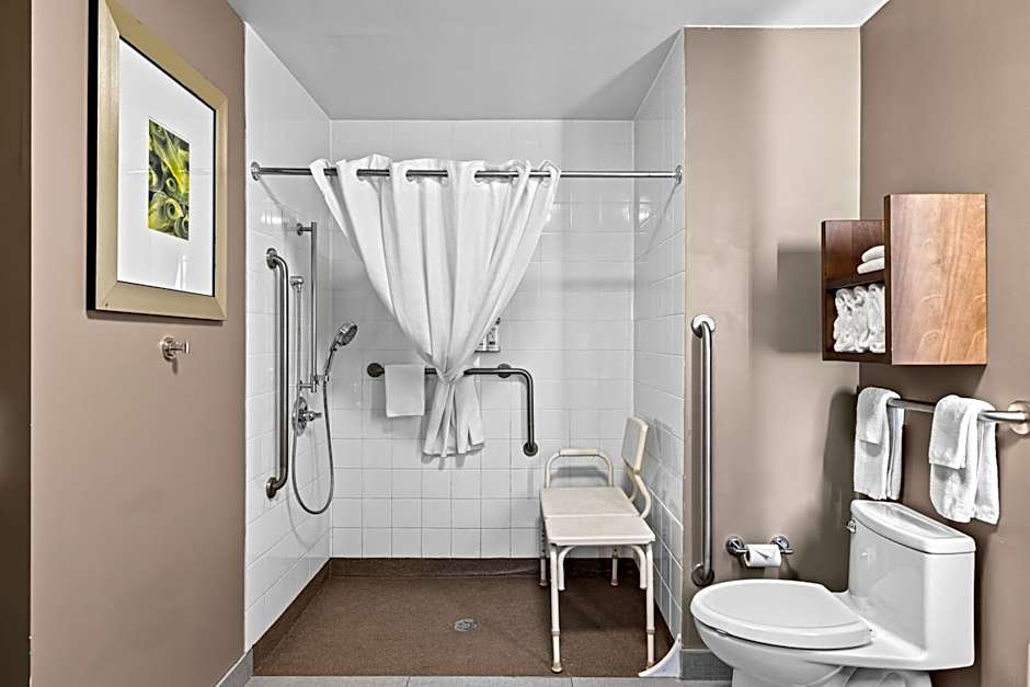 Staybridge Suites - Calgary Airport By IHG