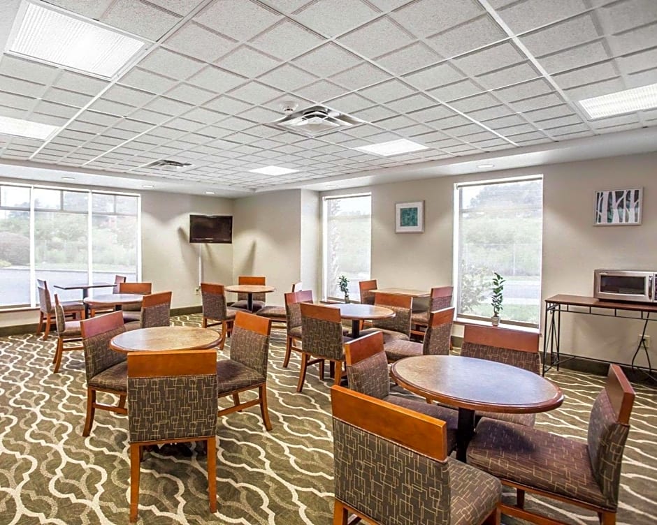 Comfort Inn & Suites Walterboro I-95