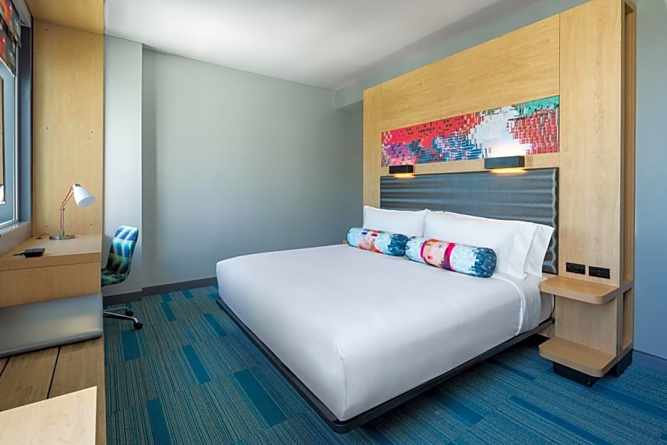 Aloft Miami Aventura