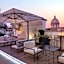 Terrace Pantheon Relais