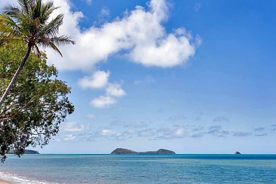 Agincourt Beachfront Apartments