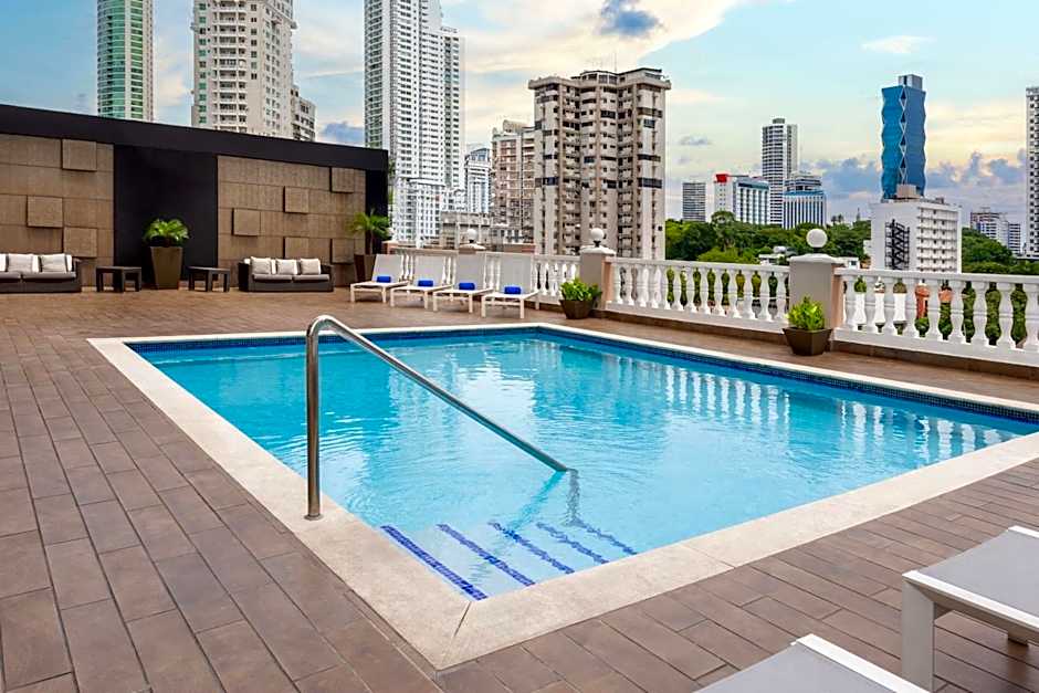 Le Meridien Panama