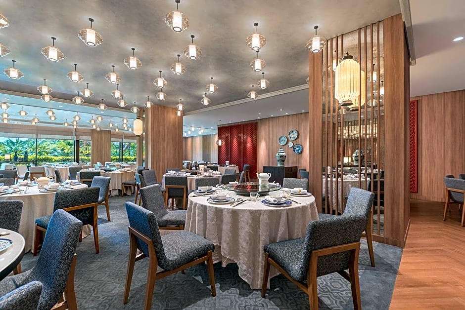 Edsa Shangri-La Manila