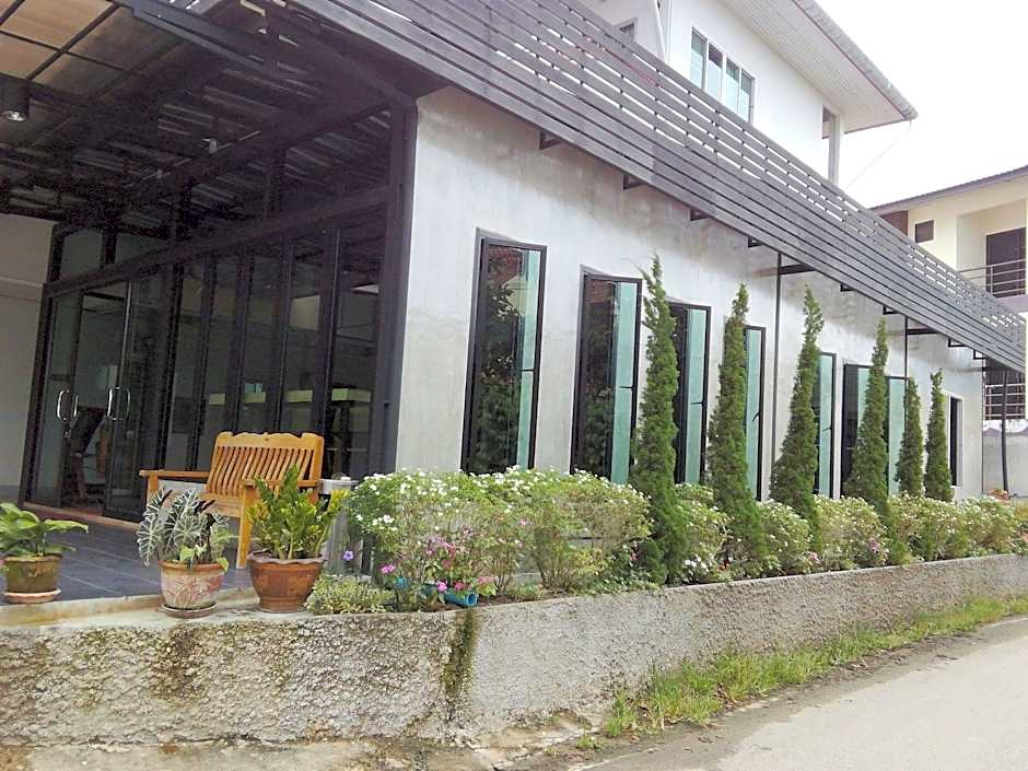 Kasarin Court