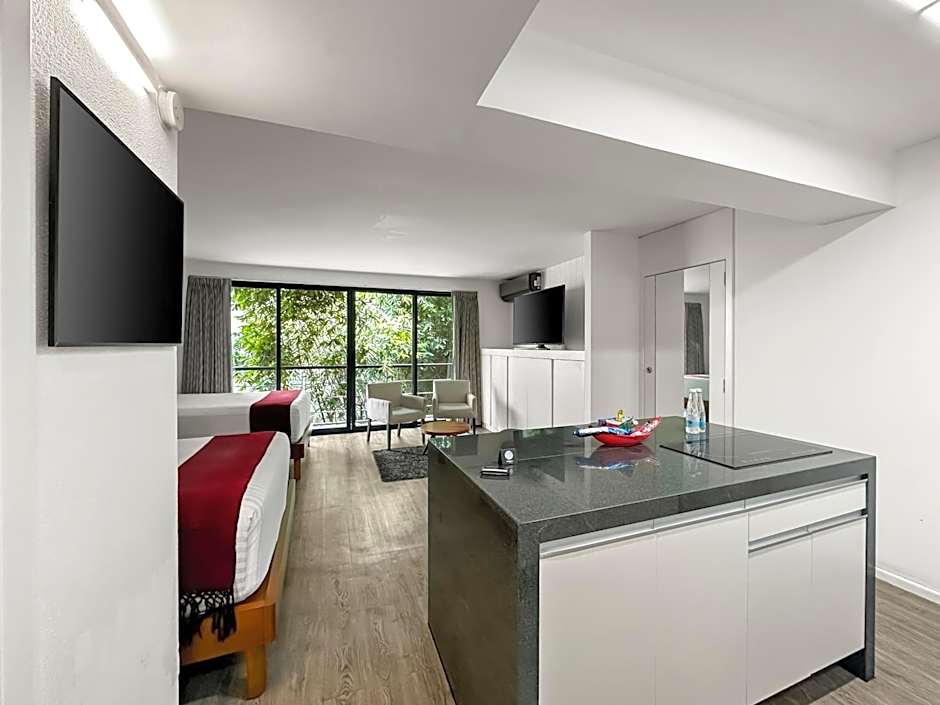 Armonik Suites